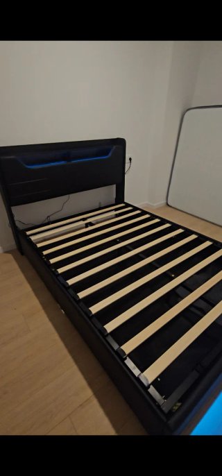 Cama Doble 160x190 LED con Somier
