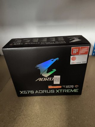 Placa Base Gigabyte X570 AORUS XTREME