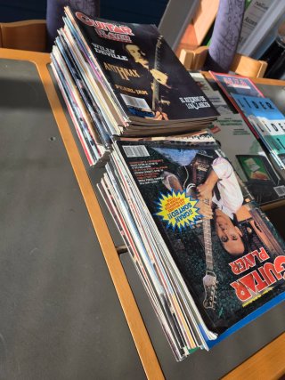 Revistas varias , Guitar Player, etc..