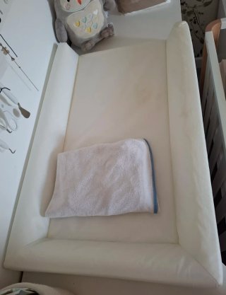 Cambiador Bebé VÄDRA IKEA Blanco + Funda