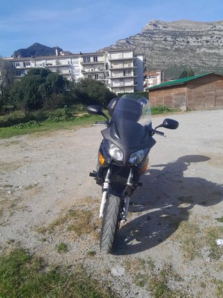 Honda CBF 600 Negra