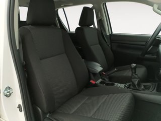 Toyota Hilux 2.5 D-4D Cabina Doble GX Aire acond.