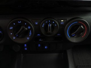 Toyota Hilux 2.5 D-4D Cabina Doble GX Aire acond.