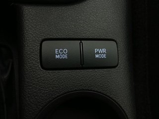 Toyota Hilux 2.5 D-4D Cabina Doble GX Aire acond.