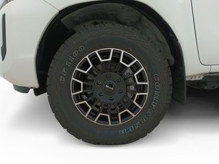 Toyota Hilux 2.5 D-4D Cabina Doble GX Aire acond.
