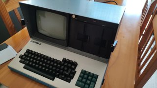 Ordenador Kaypro II