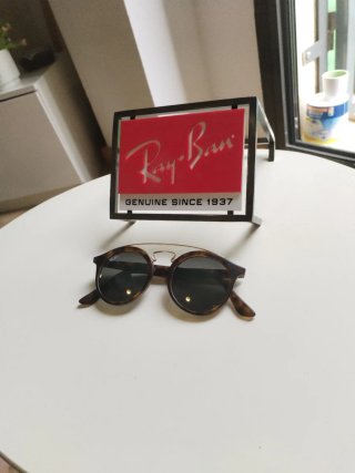 Ray-Ban 4256 Small Tortoise & Gold