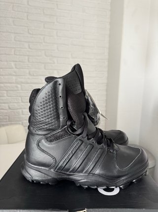 43 1/3 Botas Adidas GSG-9.2 policia seguridad
