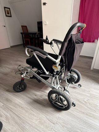 Silla de ruedas eléctrica