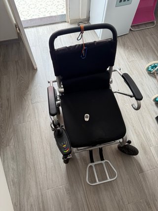Silla de ruedas eléctrica