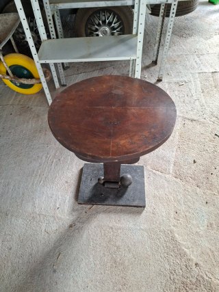 Mesa Auxiliar Antigua de Madera