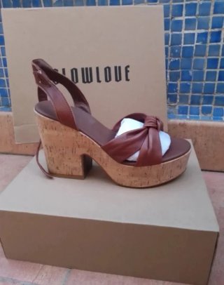 Sandalias Slowlove de Piel Camel