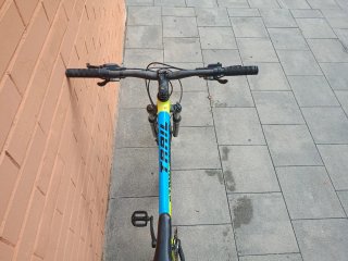 Atractor 3.7 29"