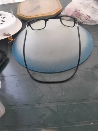Gafas is perdida di alguien aprdi gfas