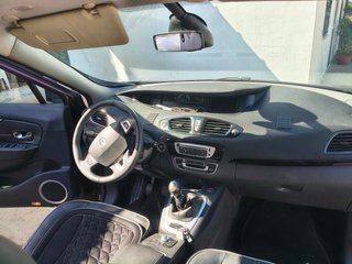 Renault Grand Scenic 2012