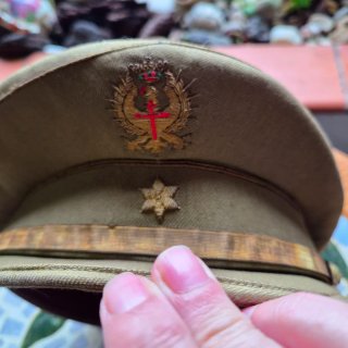 Gorra de plato militar española antigua – original