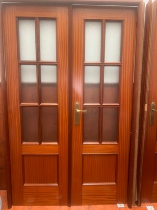 Puertas de paso de madera con cristal