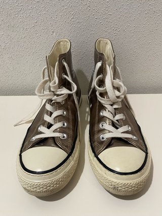 Zapatillas Victoria doradas bota talla 40