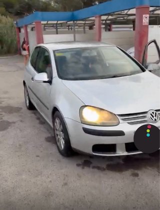 Volkswagen Golf 2004