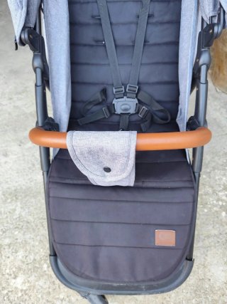 Silla de paseo Kinderkraft gris