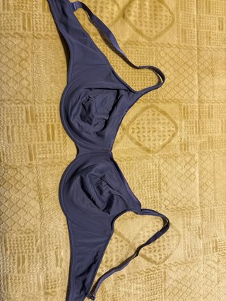 Sujetador Hunkemöller 110E con aros gris