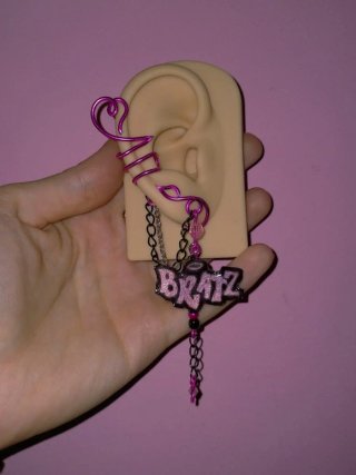 Orecchino Earclip Bratz