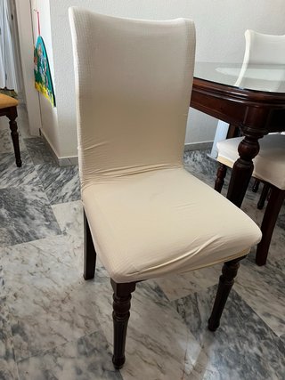 Mesa Extensible y 6 Sillas de Comedor