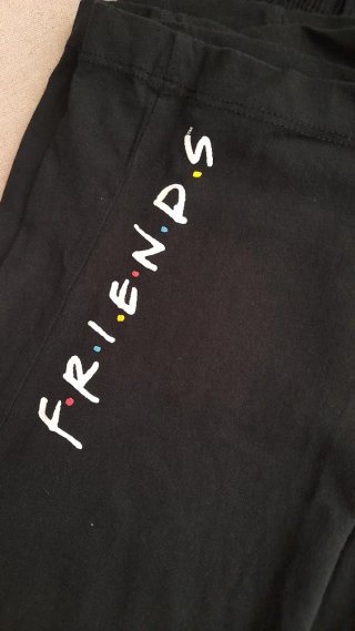Pijama conjunto camiseta pantalón FRIENDS Talla XS