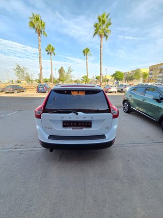 Volvo EX60 2009