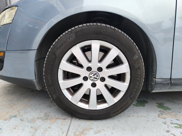 VW PASSAT 2.0 TDI 140CV "LIBRO DE REVISIONES"
