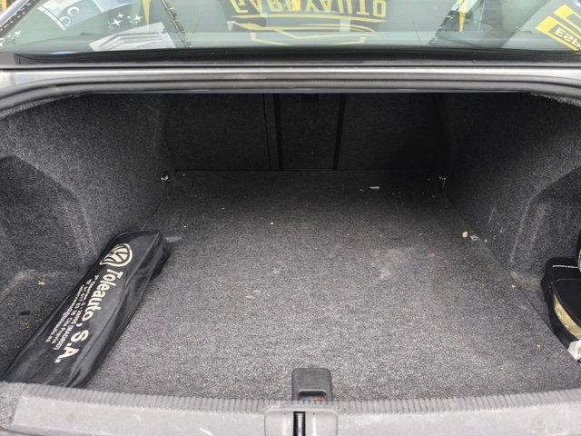 VW PASSAT 2.0 TDI 140CV "LIBRO DE REVISIONES"