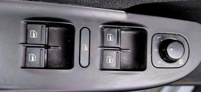 VW PASSAT 2.0 TDI 140CV "LIBRO DE REVISIONES"