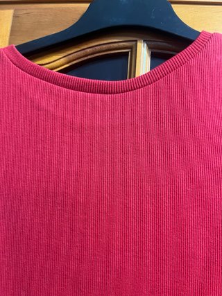 Vestido amarillo de canalé