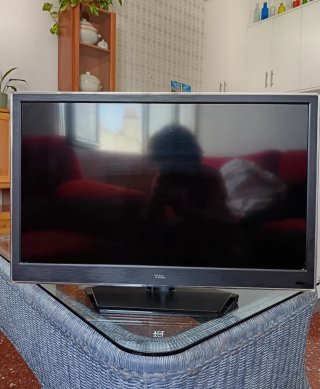 Televisor TCL L28E4103 Negro