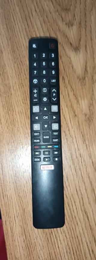 Televisor TCL L28E4103 Negro