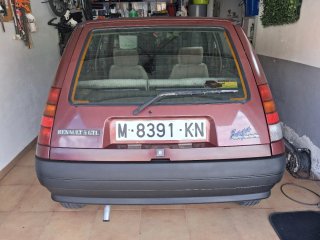 Renault super 5