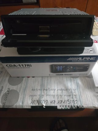 Autorradio Alpine CDA-117Ri MP3/WMA/AAC