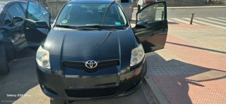 Toyota Auris 2010