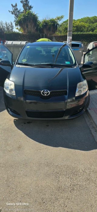 Toyota Auris 2010