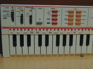 Teclado CASIO PT-82 Vintage 1986. Órgano Musical