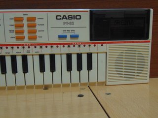 Teclado CASIO PT-82 Vintage 1986. Órgano Musical