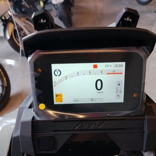Honda Adv 350