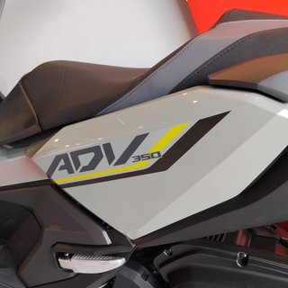 Honda Adv 350