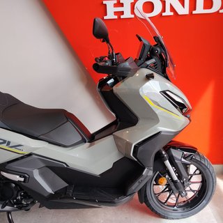 Honda Adv 350