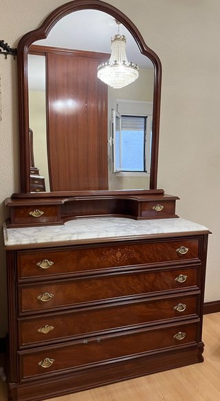 Cómoda Vintage de madera + Mesillas a juego