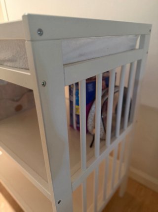 Cambiador Ikea Gulliver con colchoneta Vadra