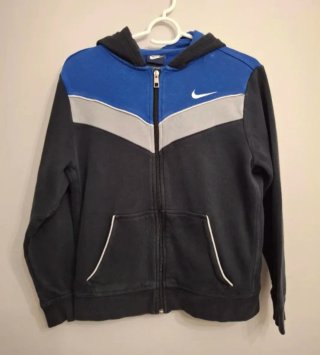 Chaqueta Nike con Capucha