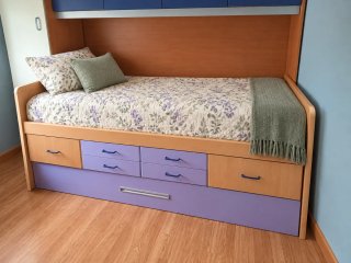 Cama nido con cajones madera y morado