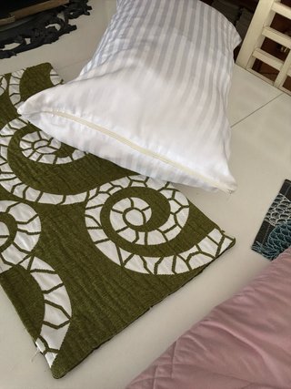 Cojín Grande con Funda Estampada