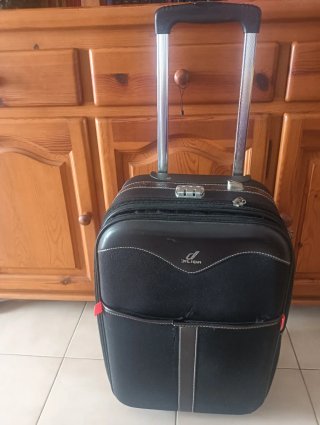 Maleta de cabina  negra